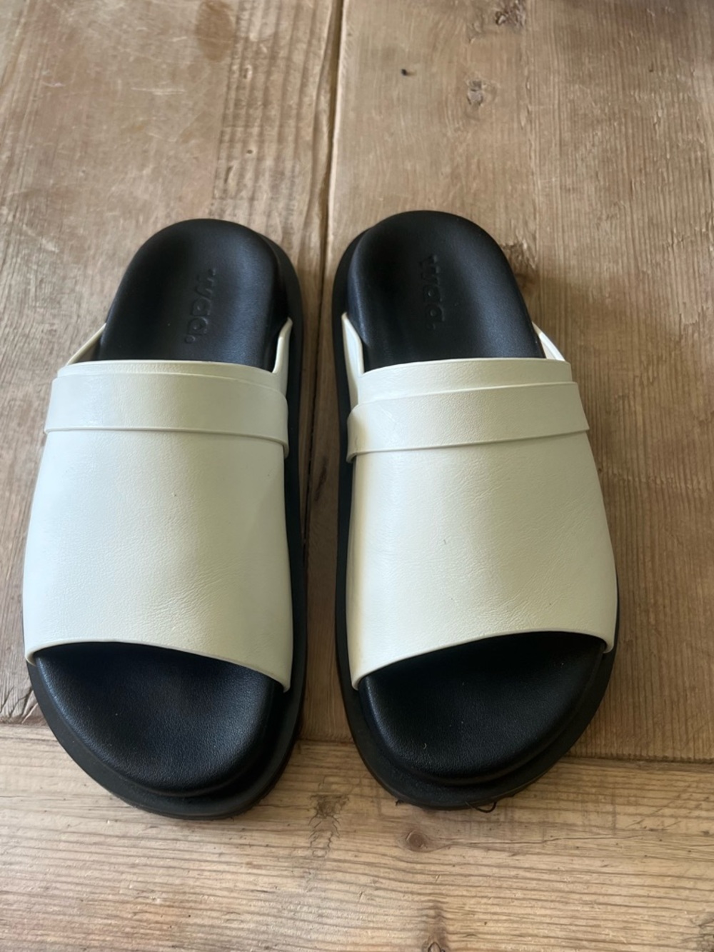 Women’s Cream Slide Sandals with Black Sole - Picture 15 of 16